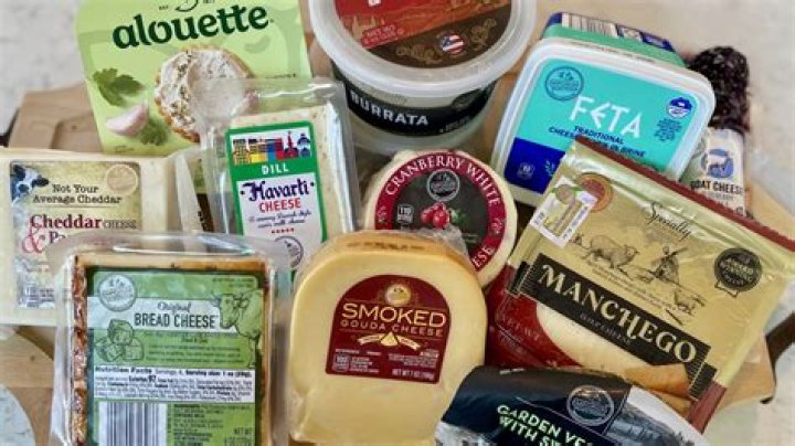Does Aldi sell household items