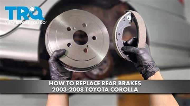 Does the 2007 Toyota Corolla have anti lock brakes