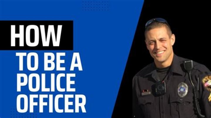 How do you become a police cadet in Ontario