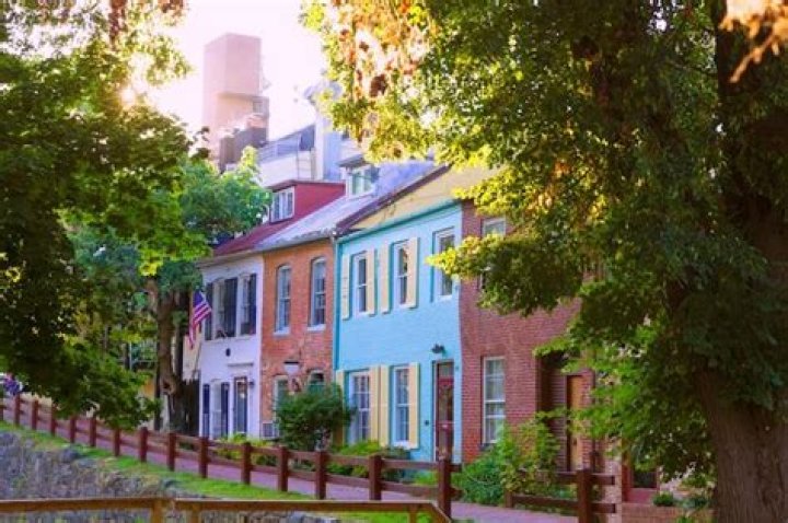 What did New England and Chesapeake have in common