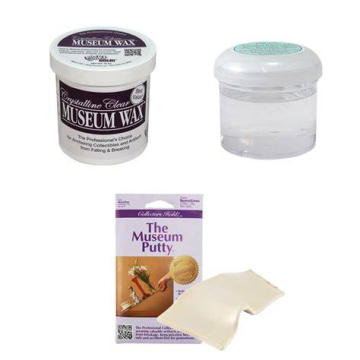 What is museum glue